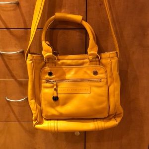 Marc by Marc Jacobs Handbag in Yellow Leather